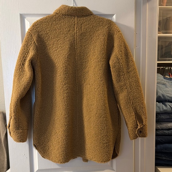 Cozy Camel Sherpa Jacket - Picture 2 of 5